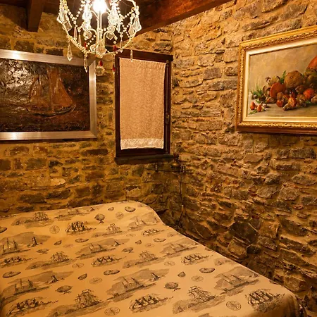Ex - Il Nido 3* Apricale